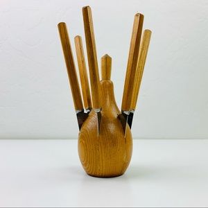 VTG TEAK WOOD PEAR KNIFE SET